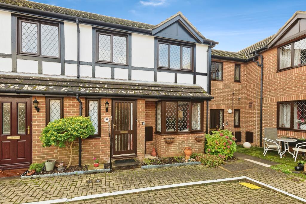 House in Canterbury, Sturry - View 2