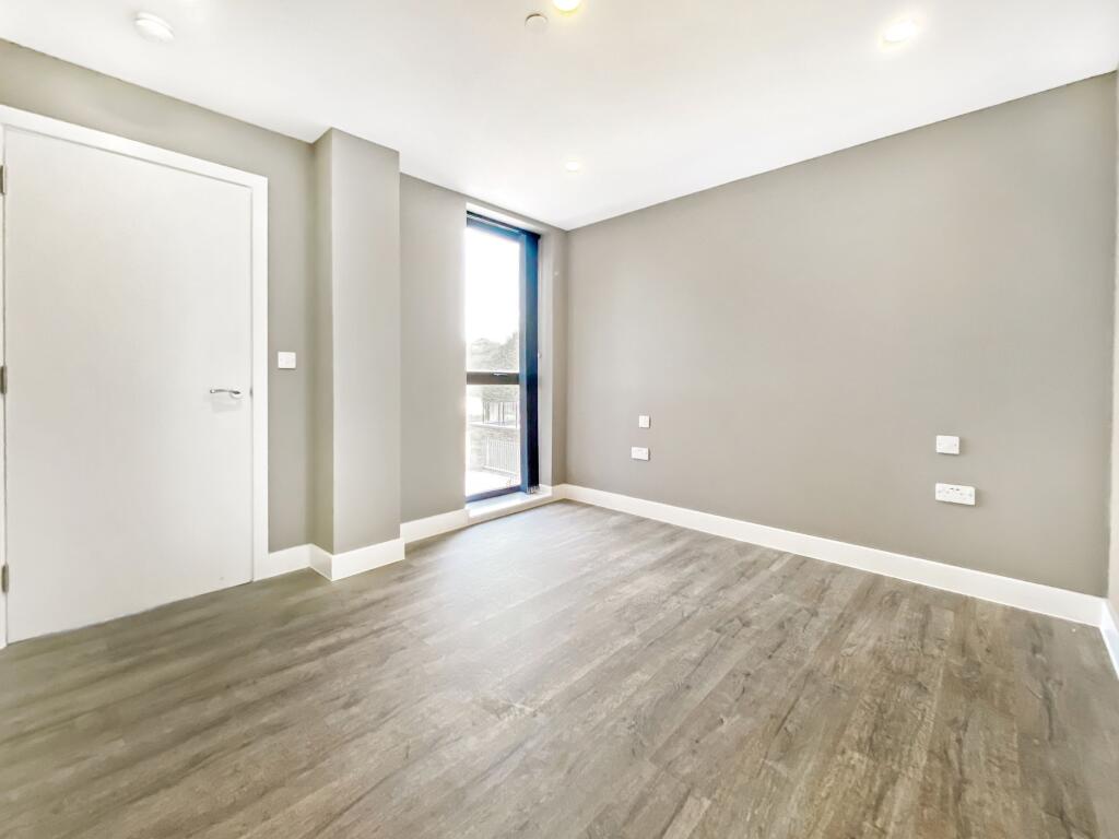 Apartment in Leeds - More