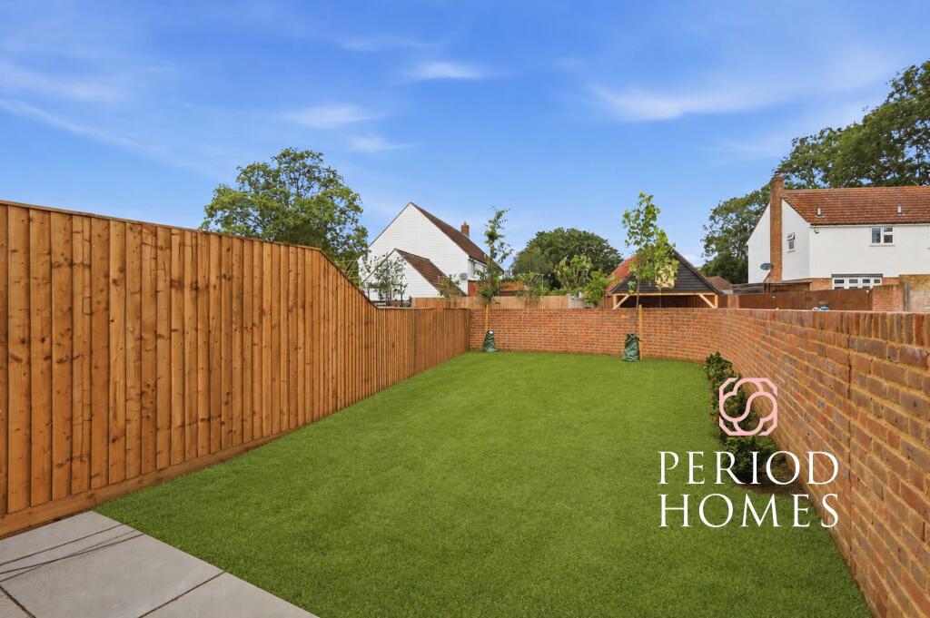 Laurelcote Mews, High Street, Ingatestone photo 4