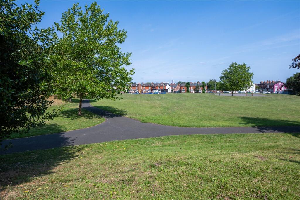 Additional image 4 of Birchwood Crescent, Balsall Heath, Birmingham, B12