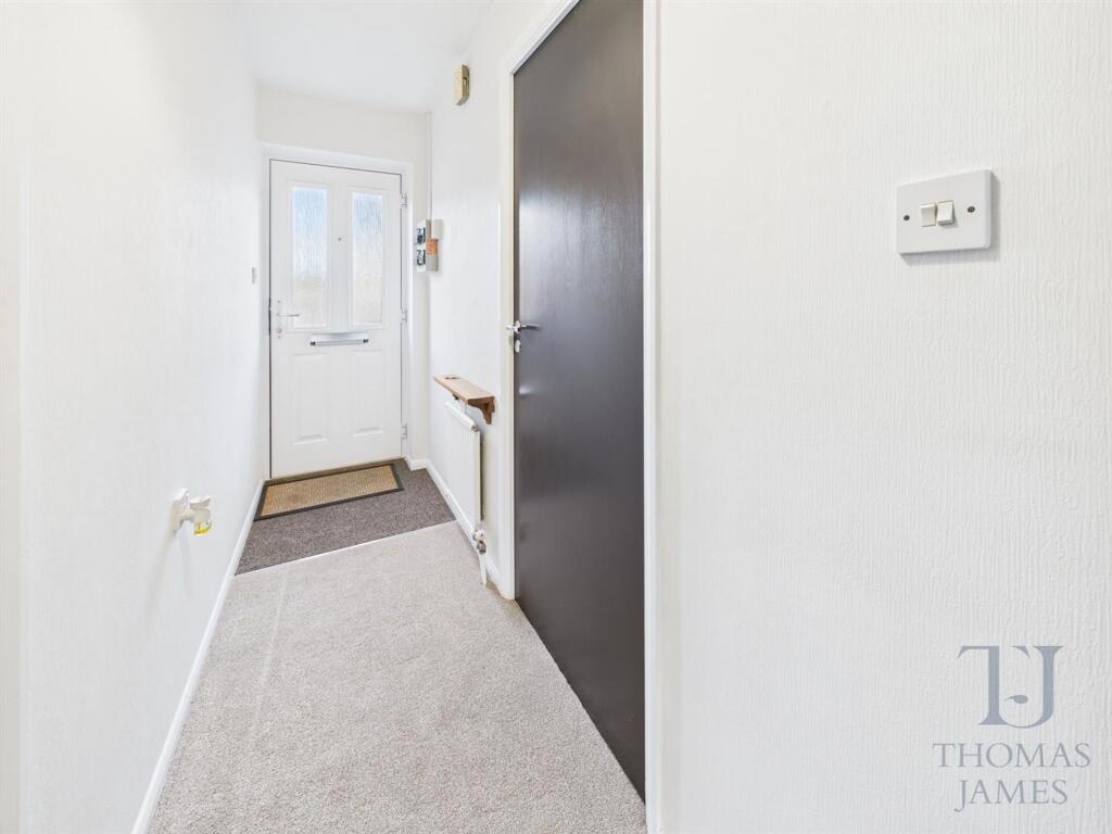 House in Nottingham - View 5