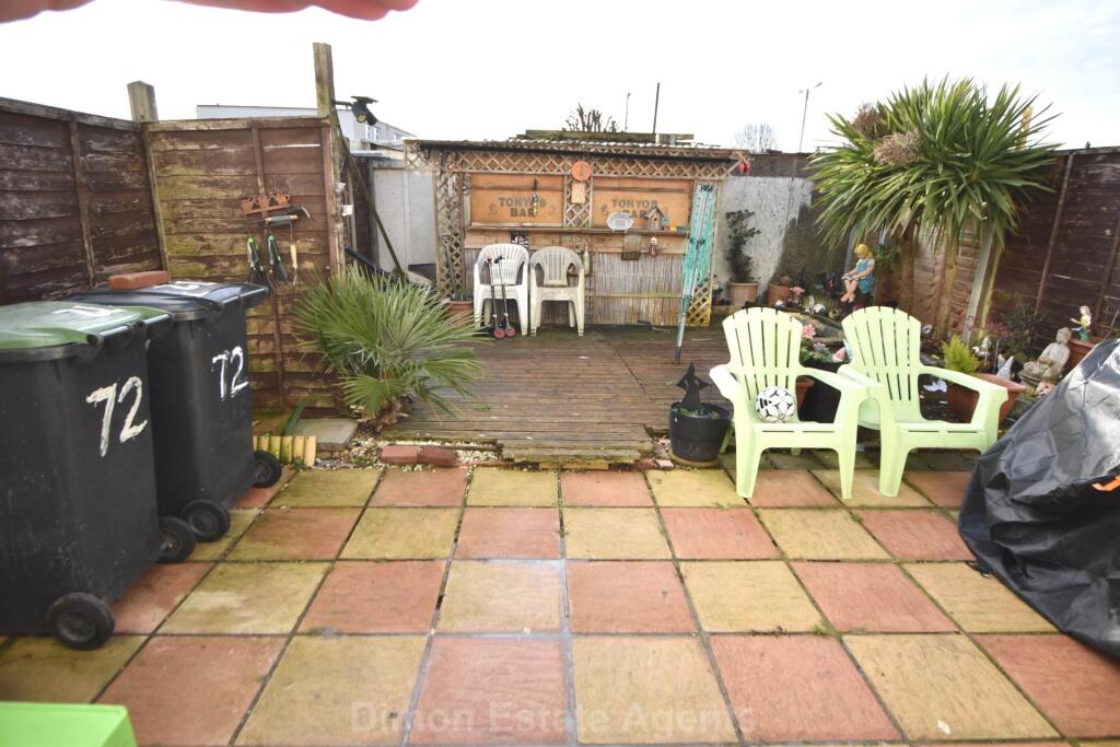 Carless Close, Gosport photo 4