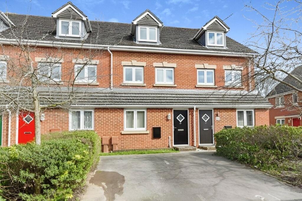 Main image of property: Little Hackets, Havant, Hampshire, PO9