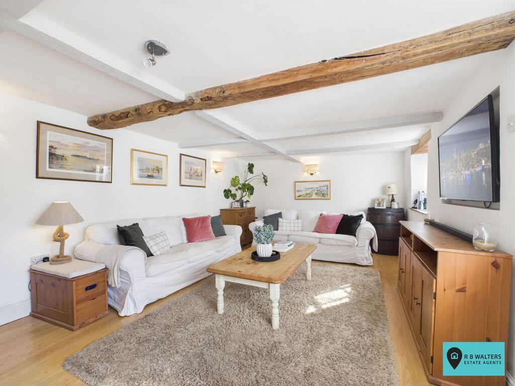 House in Gloucester, Bondend, Upton St. Leonards - View 4