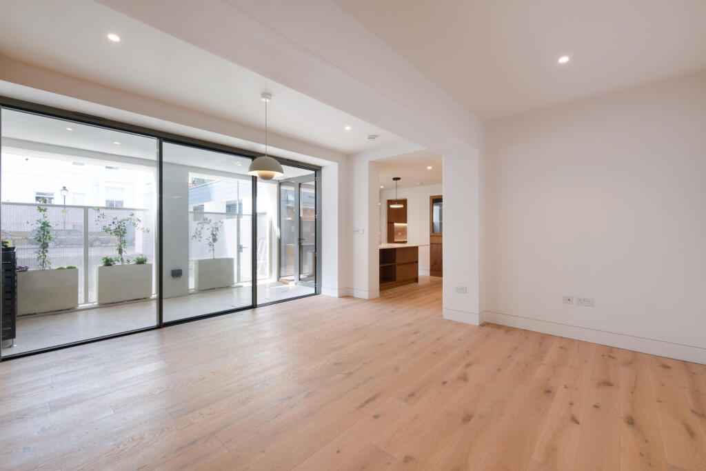 Apartment in London - More