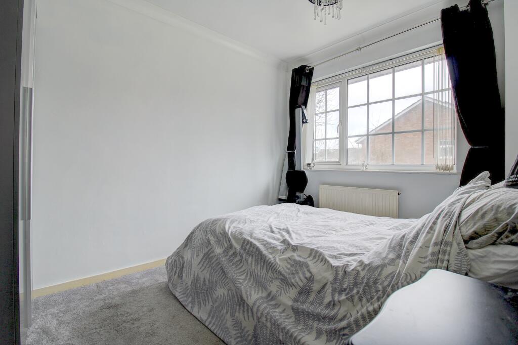 Additional image 13 of Angelica, Tamworth, B77