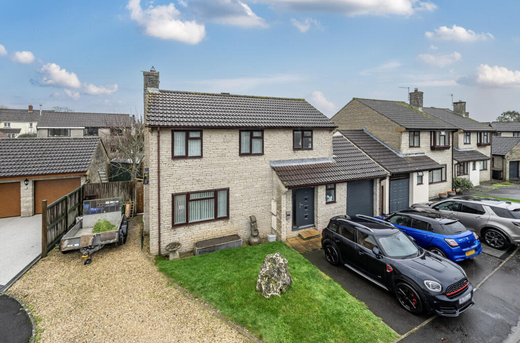 Main image of property: Chapel Close, Keinton Mandeville, TA11