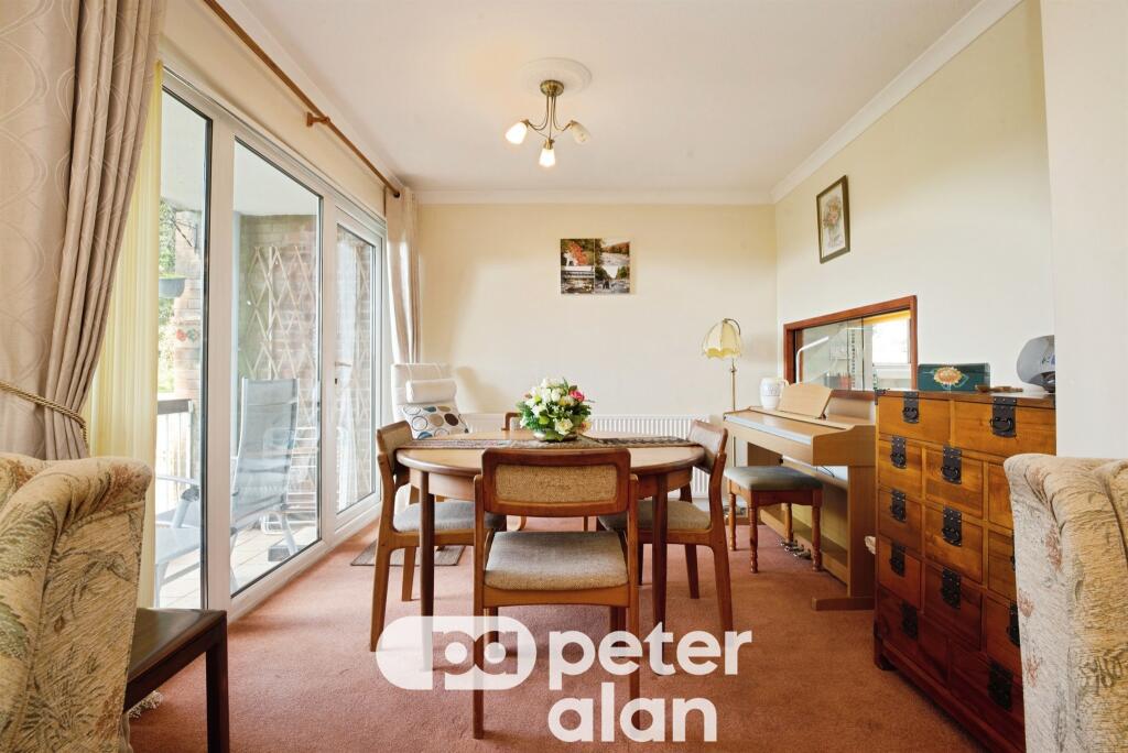 Apartment in Newport, Graig - More