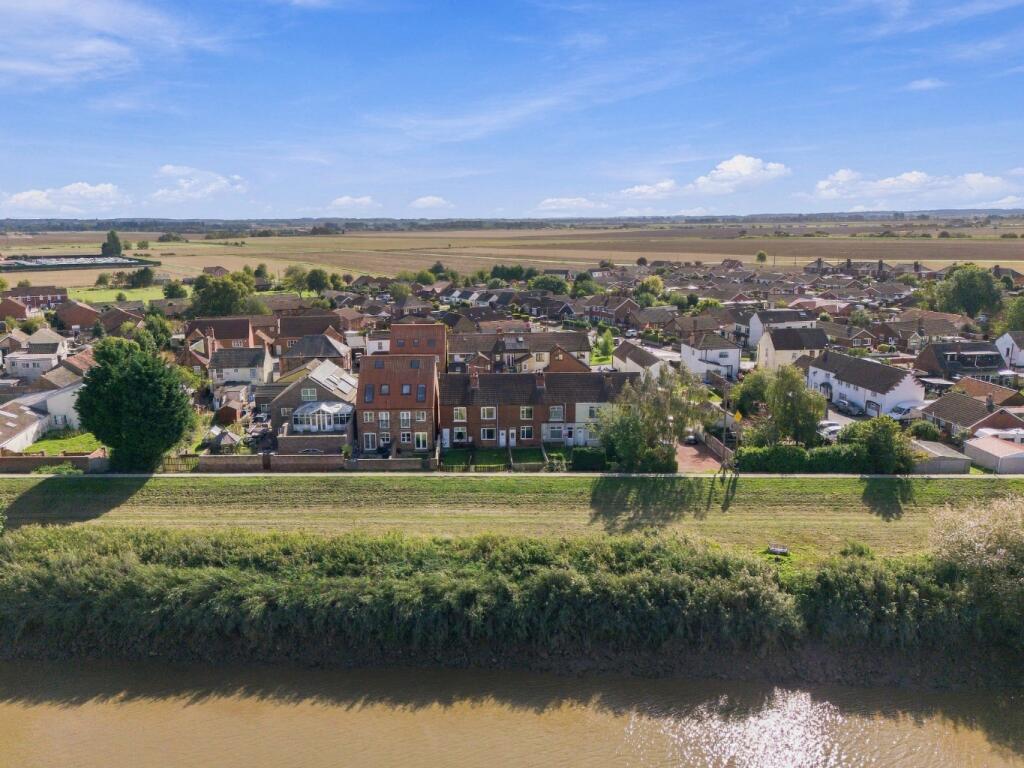 Main image of property: Trent View, Burringham, Scunthorpe, Lincolnshire, DN17 3LZ