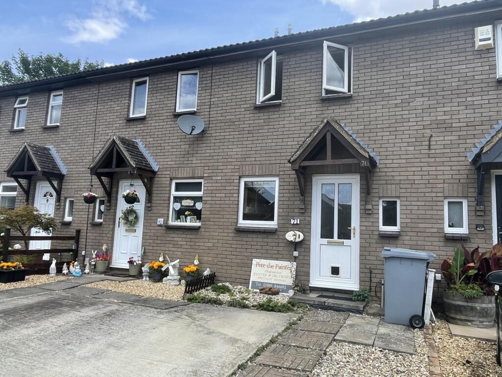 Main image of property: Glenmore Road, Carterton, Oxon, OX18 1TU