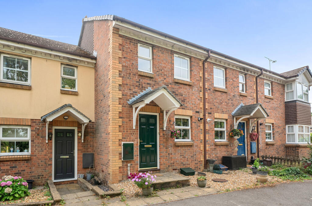 Main image of property: Hatch Mead, West End, Southampton, Hampshire, SO30