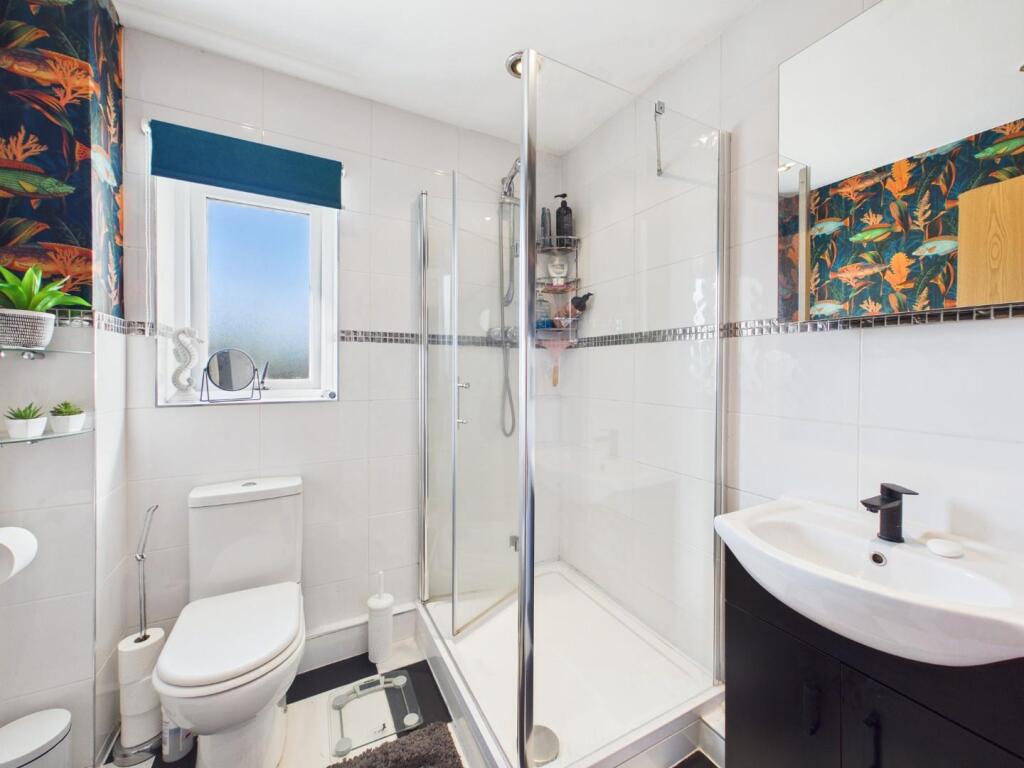 Additional image 13 of Scott Lane, Riddlesden, Keighley