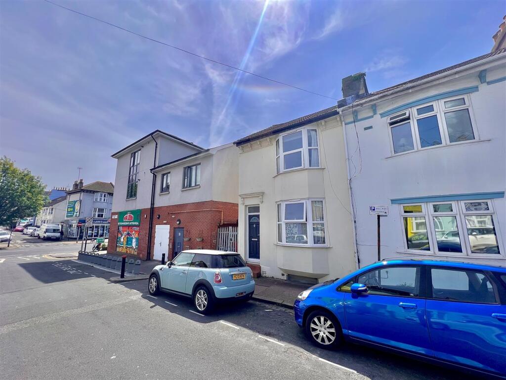 Main image of property: Edinburgh Road, Brighton