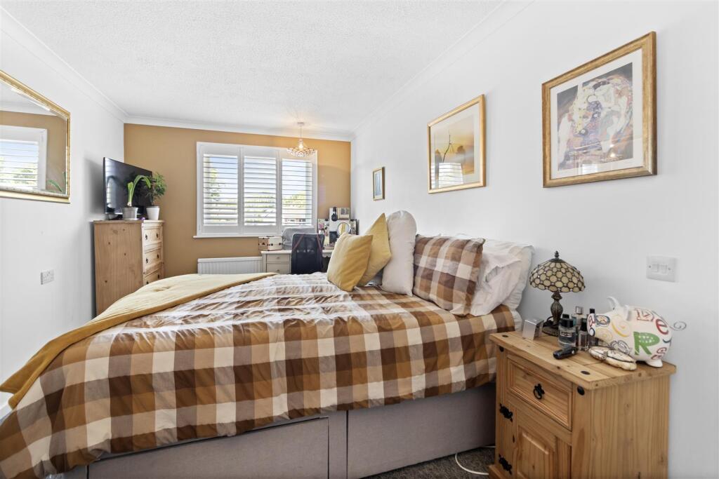 Brookside Avenue, Polegate photo 4