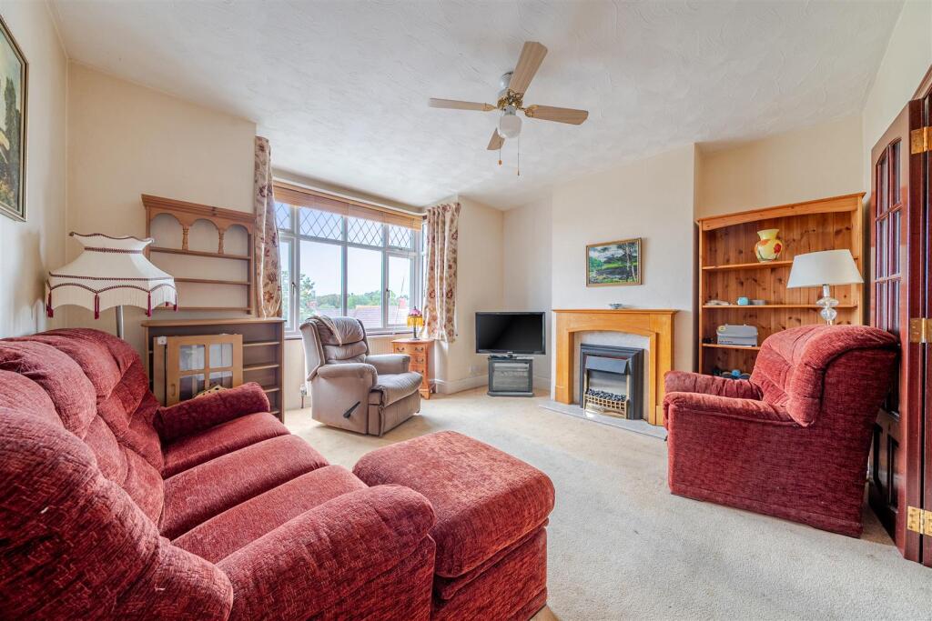 Ravenhill Road, Knowle, Bristol photo 3