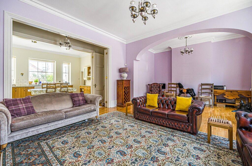 Main image of property: High Street, Portsmouth, Hampshire