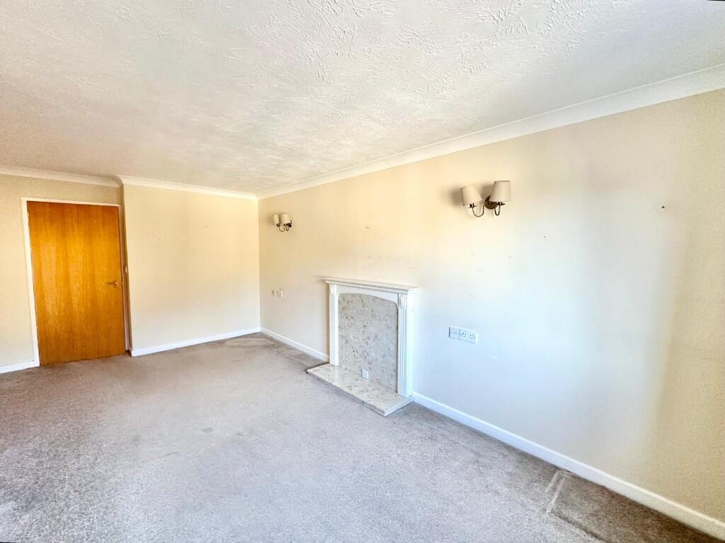 Vale Court, Knaresborough, North Yorkshire, HG5 photo 3