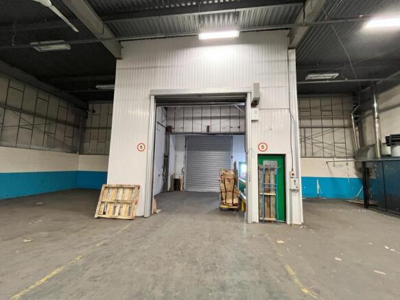 Warehouse photo 8