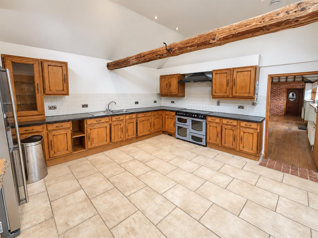 House in Braintree, Gosfield - View 2