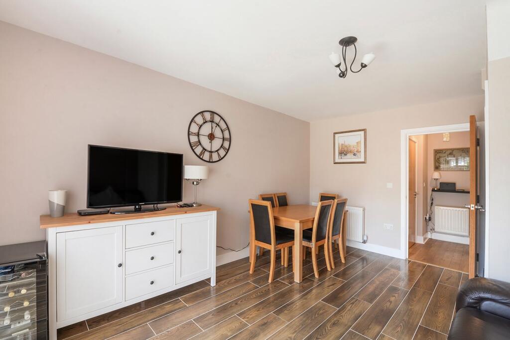 The Lakes, Larkfield, Aylesford, ME20 6SJ photo 4