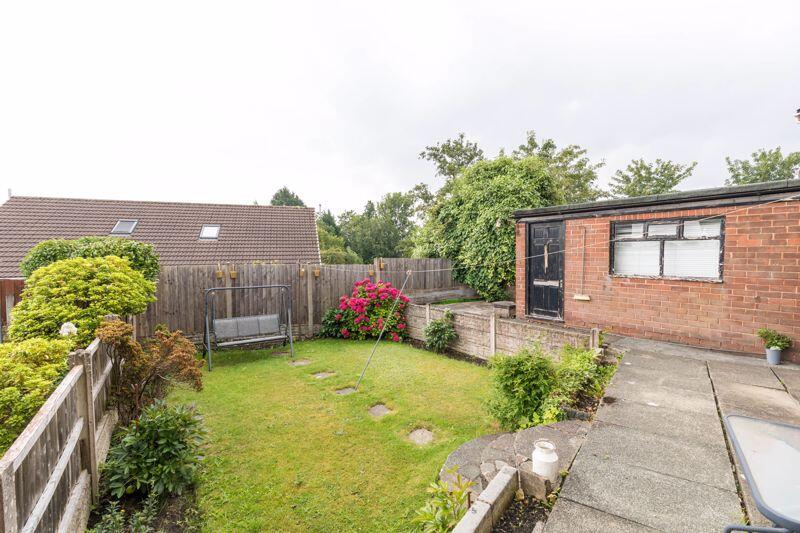 Marus Avenue, Marus Bridge, Wigan, WN3 5QR photo 4