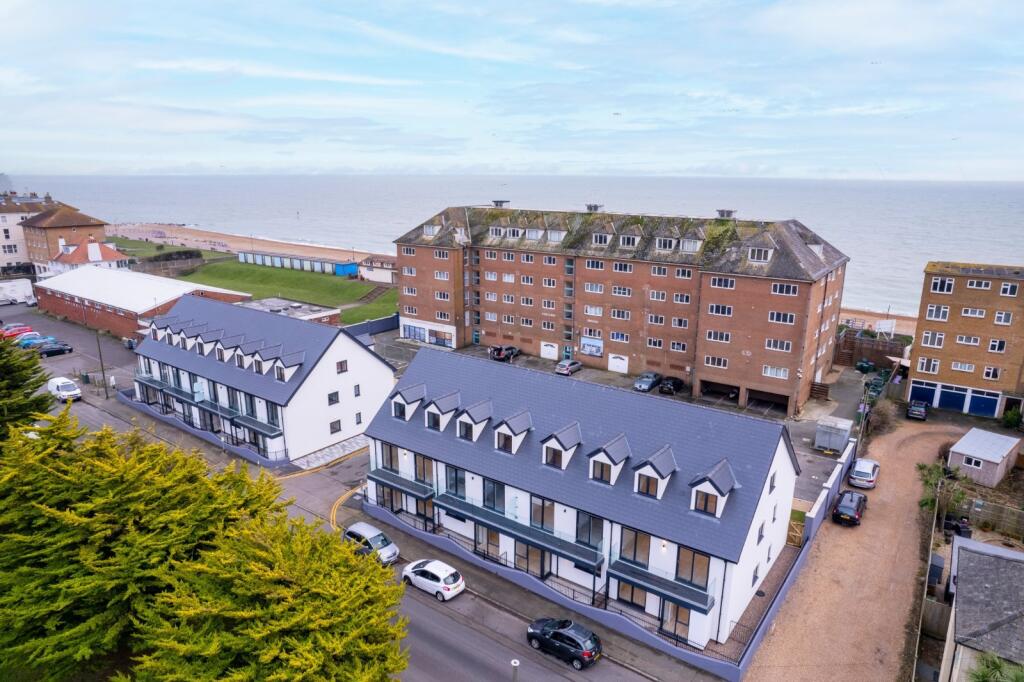 Apartment in Canterbury - View 2