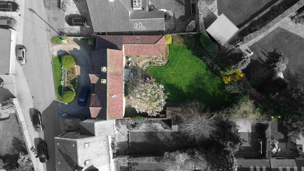 School Lane, Collingham, LS22 photo 4