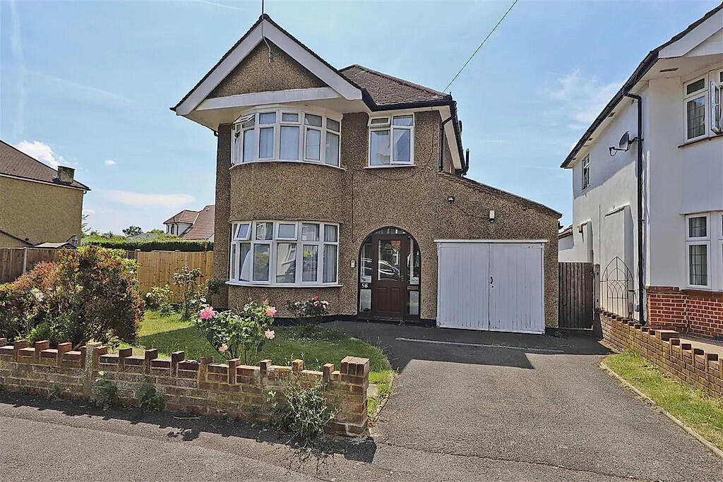 Main image of property: Beechwood Avenue , Ruislip , HA4 6EJ
