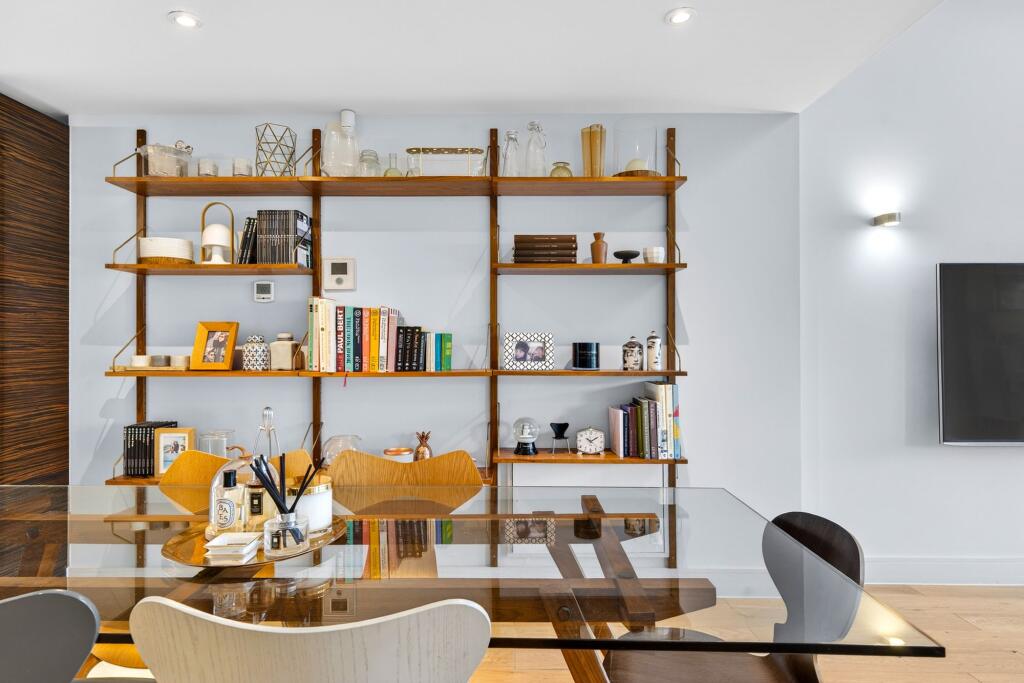 House in London, De Beauvoir Town, Dalston - More