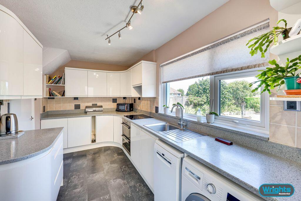 House in Bath, Trowbridge - View 4