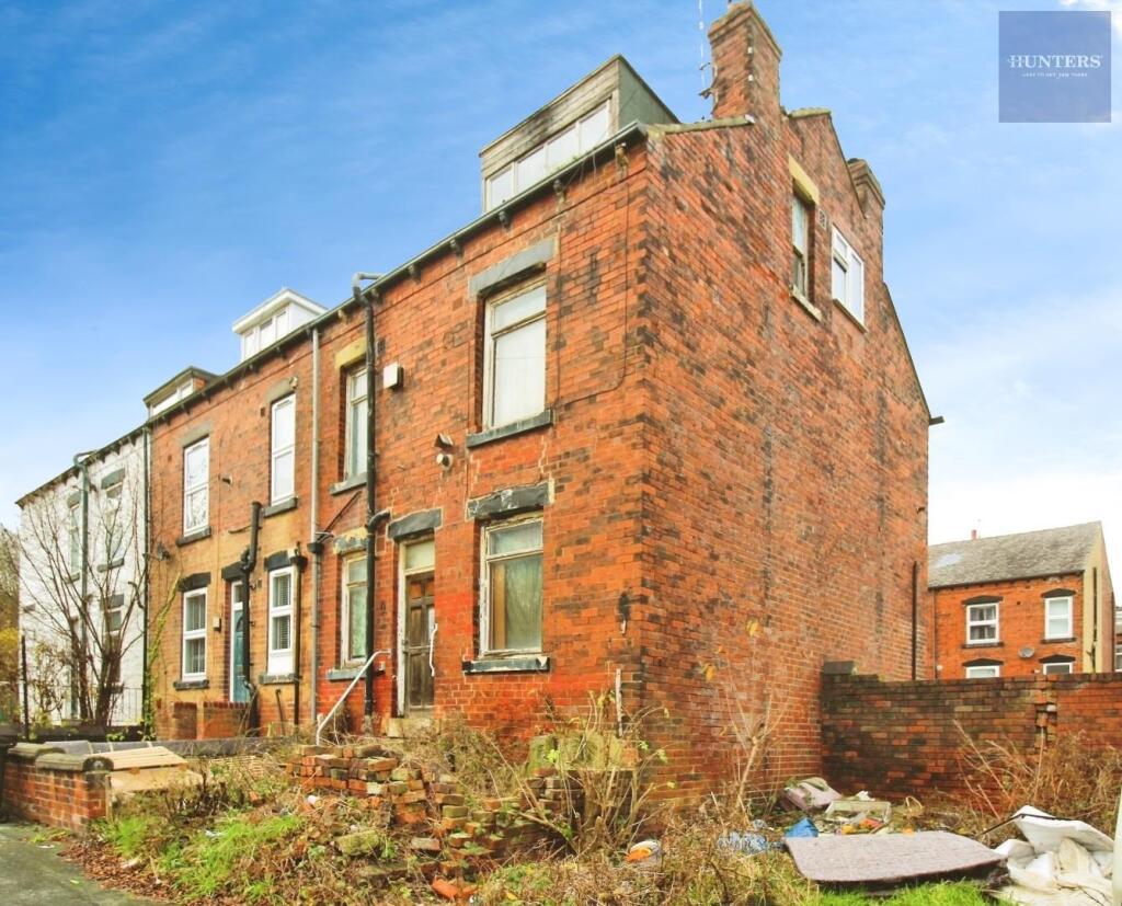 Main image of property: Cow Close Grove, Leeds