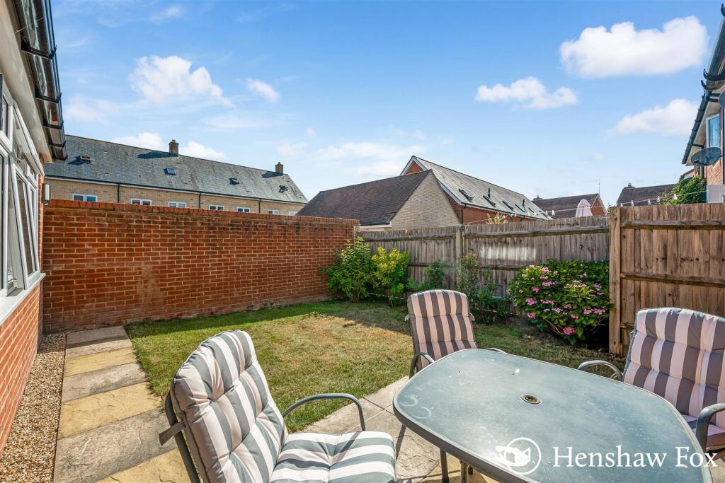 House in Southampton - View 2