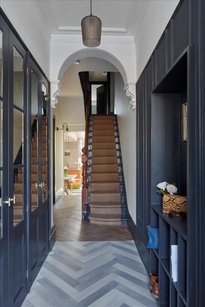 House in London - More