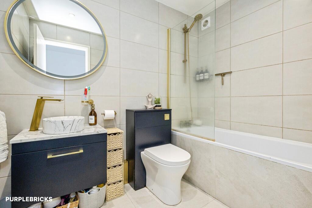 Apartment in Portsmouth - More