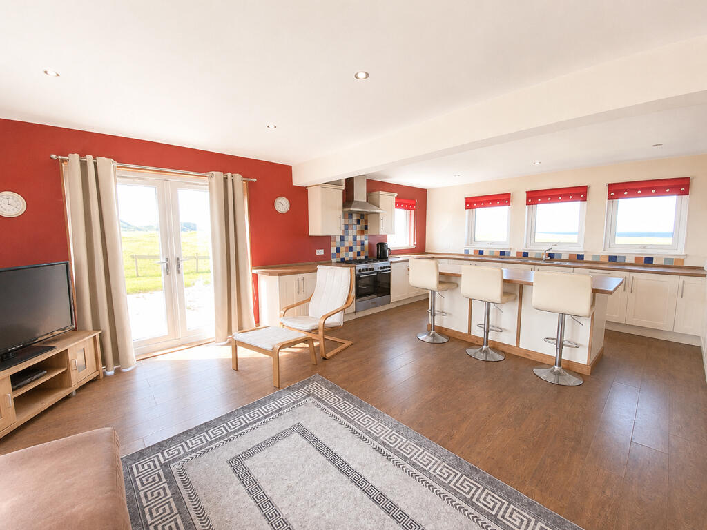 House in Paisley - More
