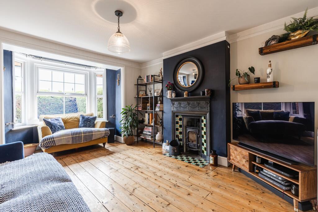 2-bed detached on 31 Theatre Street, £325,000