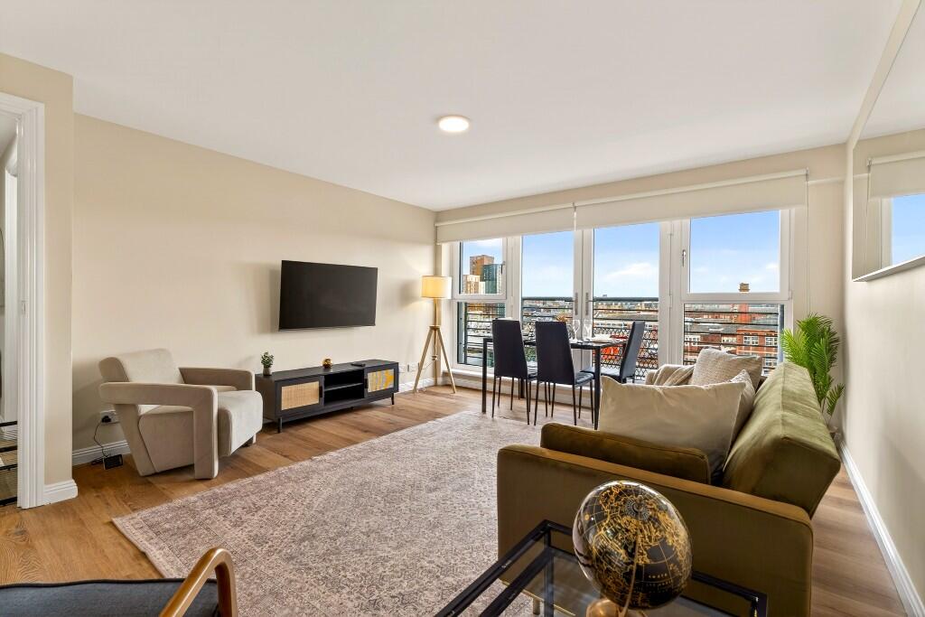 Apartment in Glasgow, Kingston - View 2