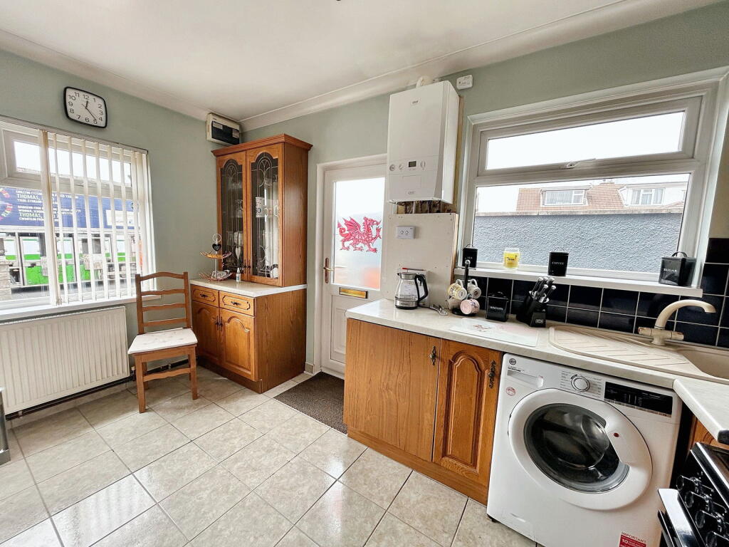 Masefield Mews, Bridgend, CF31 4PS photo 3