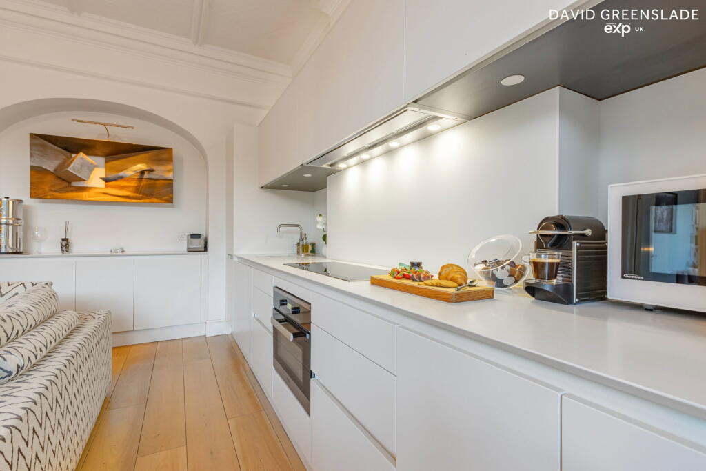 Apartment in London - View 4