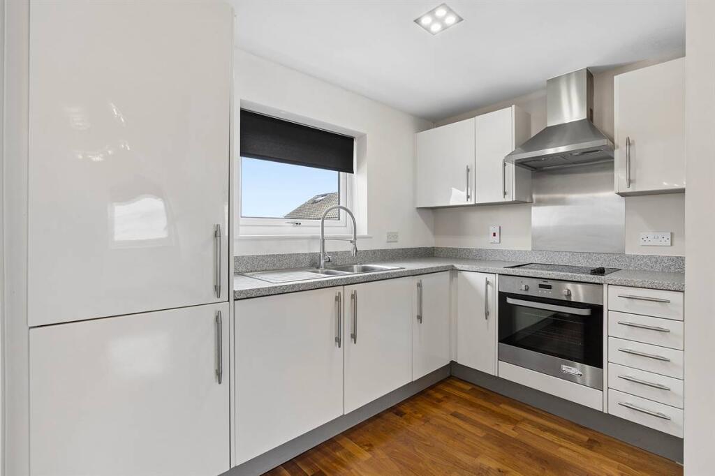 House in Whitstable, South Street - View 3