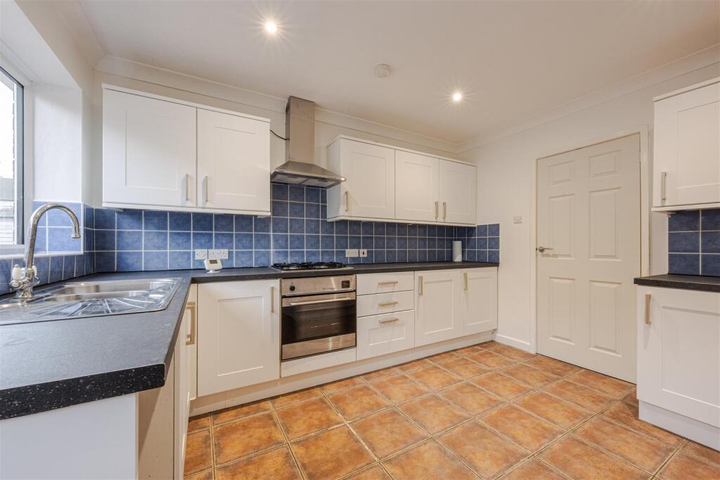 Ingleby Road, Messingham photo 3