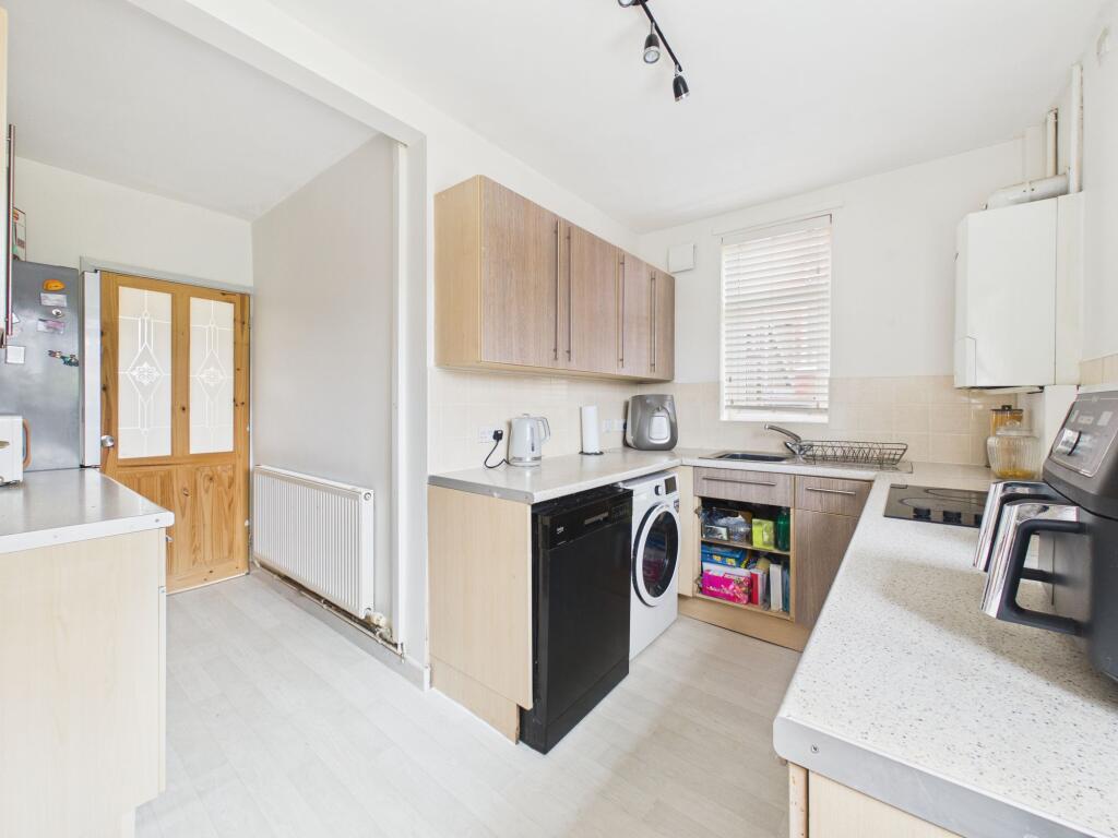 Cavendish Road, Carlton, Nottingham - View 5