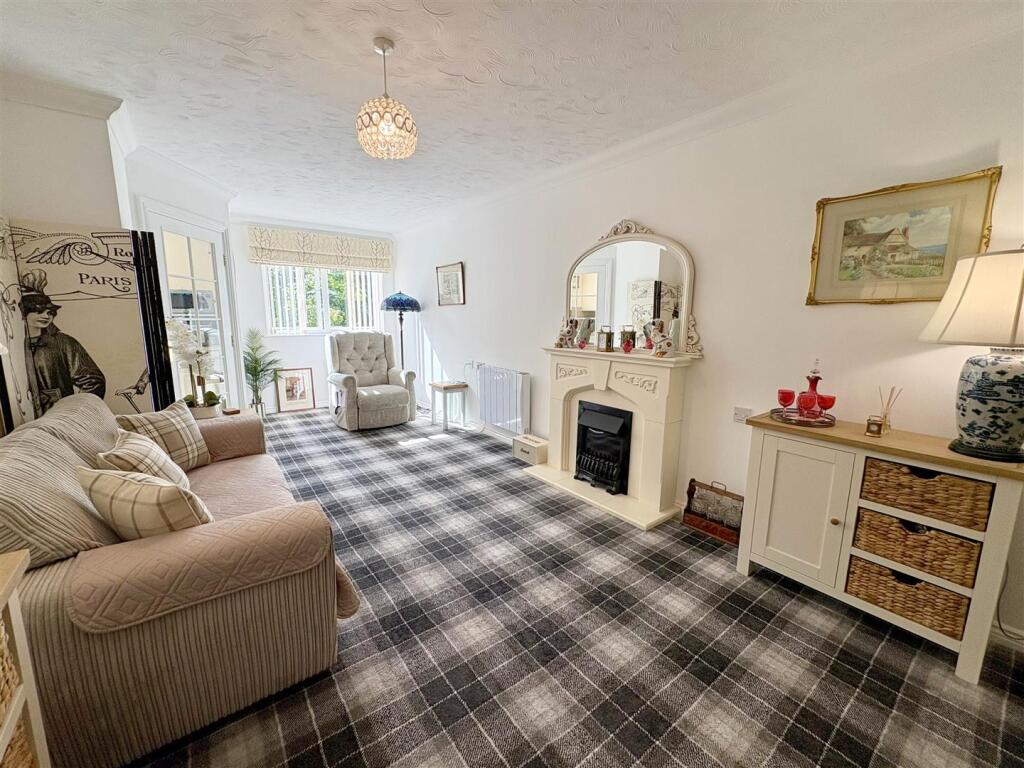 Main image of property: Hampton Lodge, Cavendish Road, Sutton
