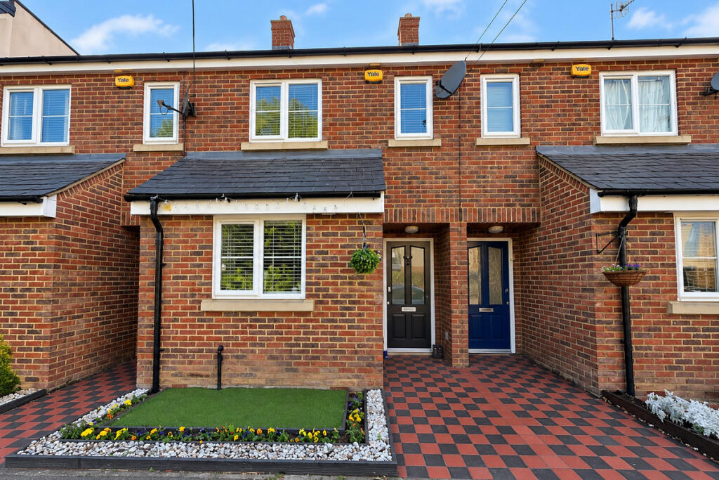 Main image of property: Cotterells, Hemel Hempstead, HP1