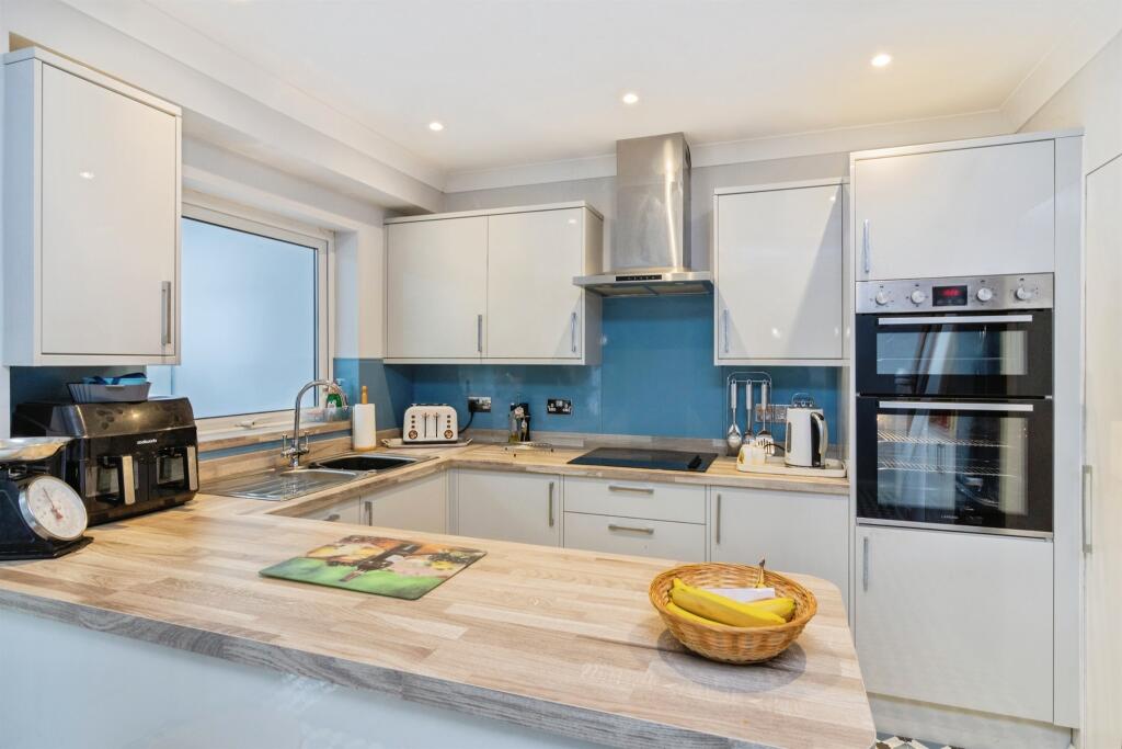 Decoy Road, Newton Abbot – pohled 3
