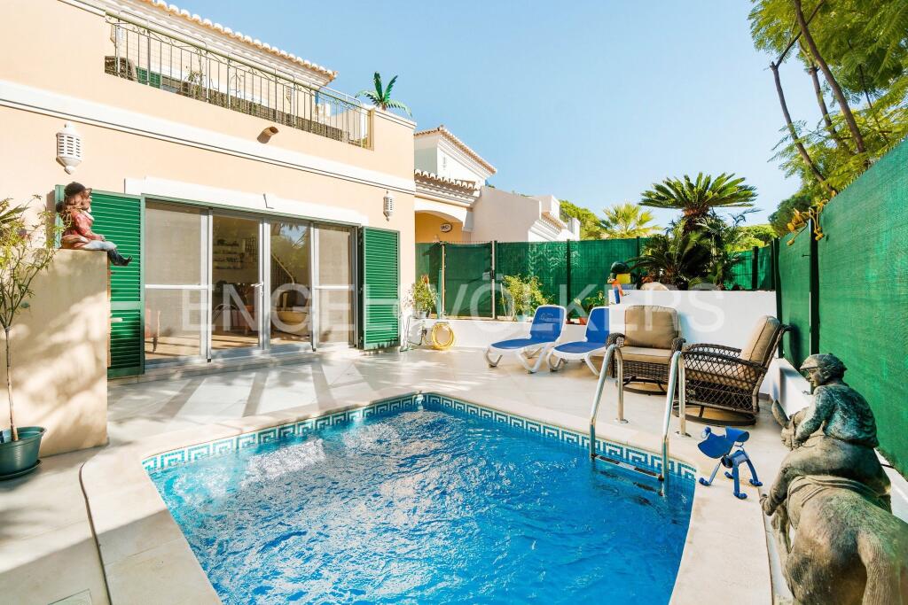 Main image of property: Algarve, Vale do Lobo