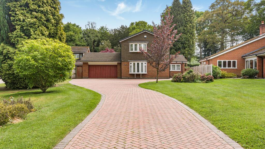 Main image of property: The Spinney, Little Aston, B74