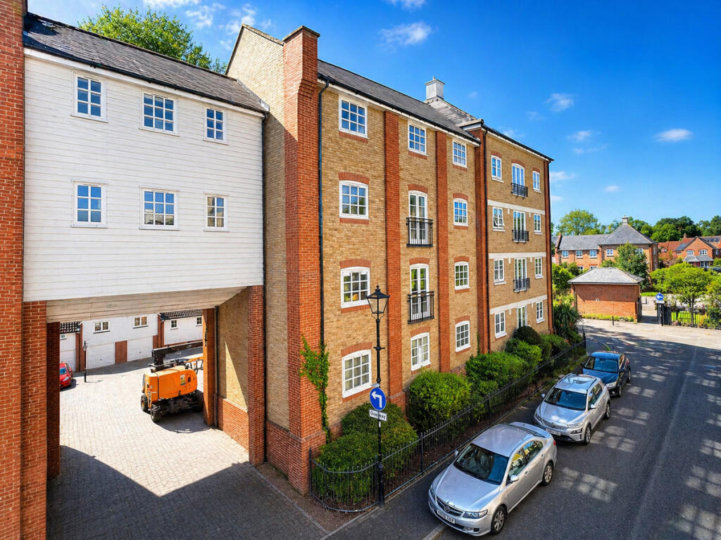 Main image of property: Albany Gardens, Colchester, CO2