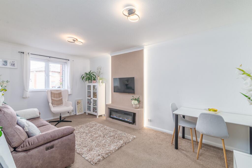 Apartment in Maldon - View 2