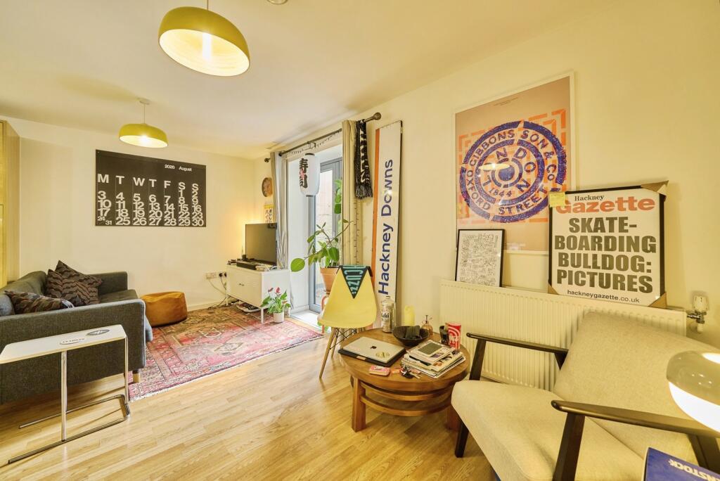 Apartment in London - View 5